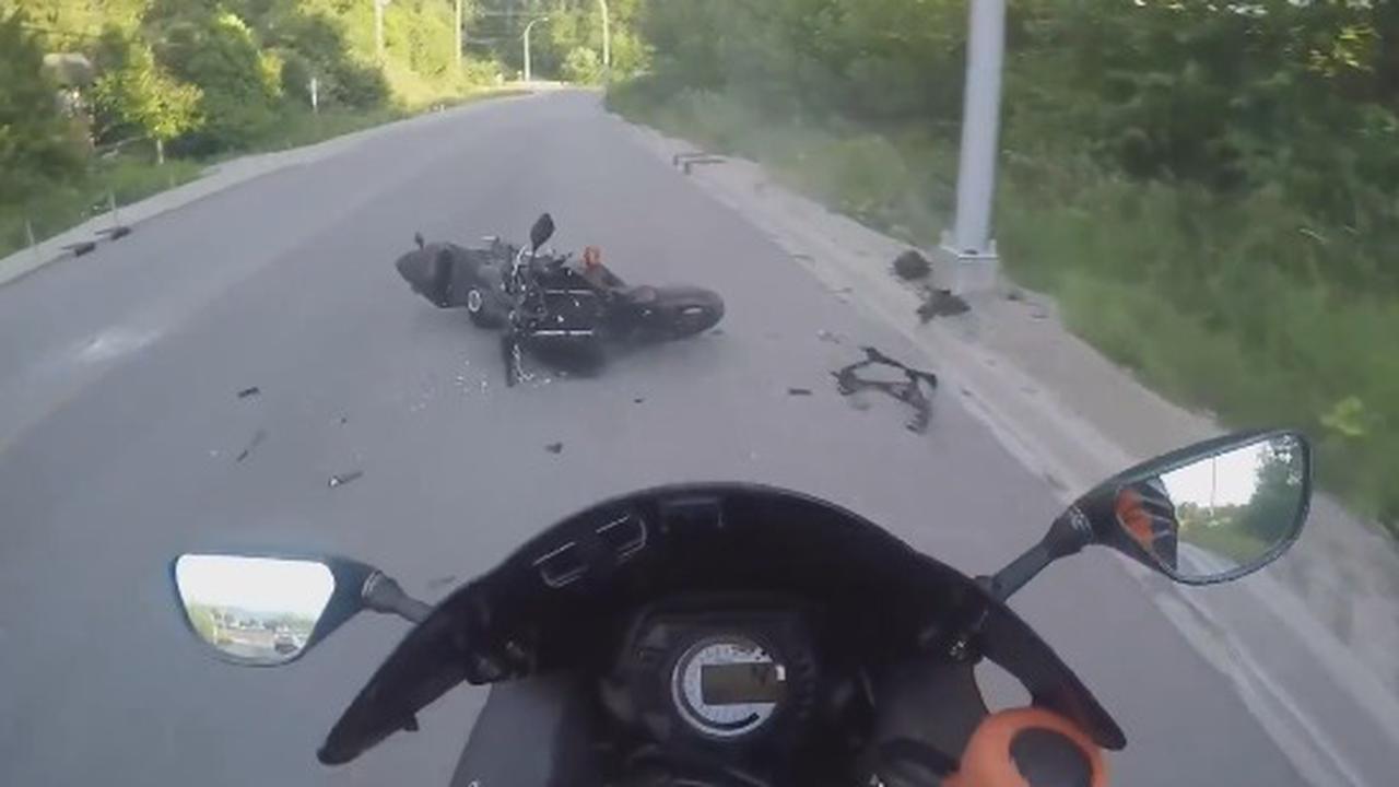 It's An Automatic Bike Dismounter