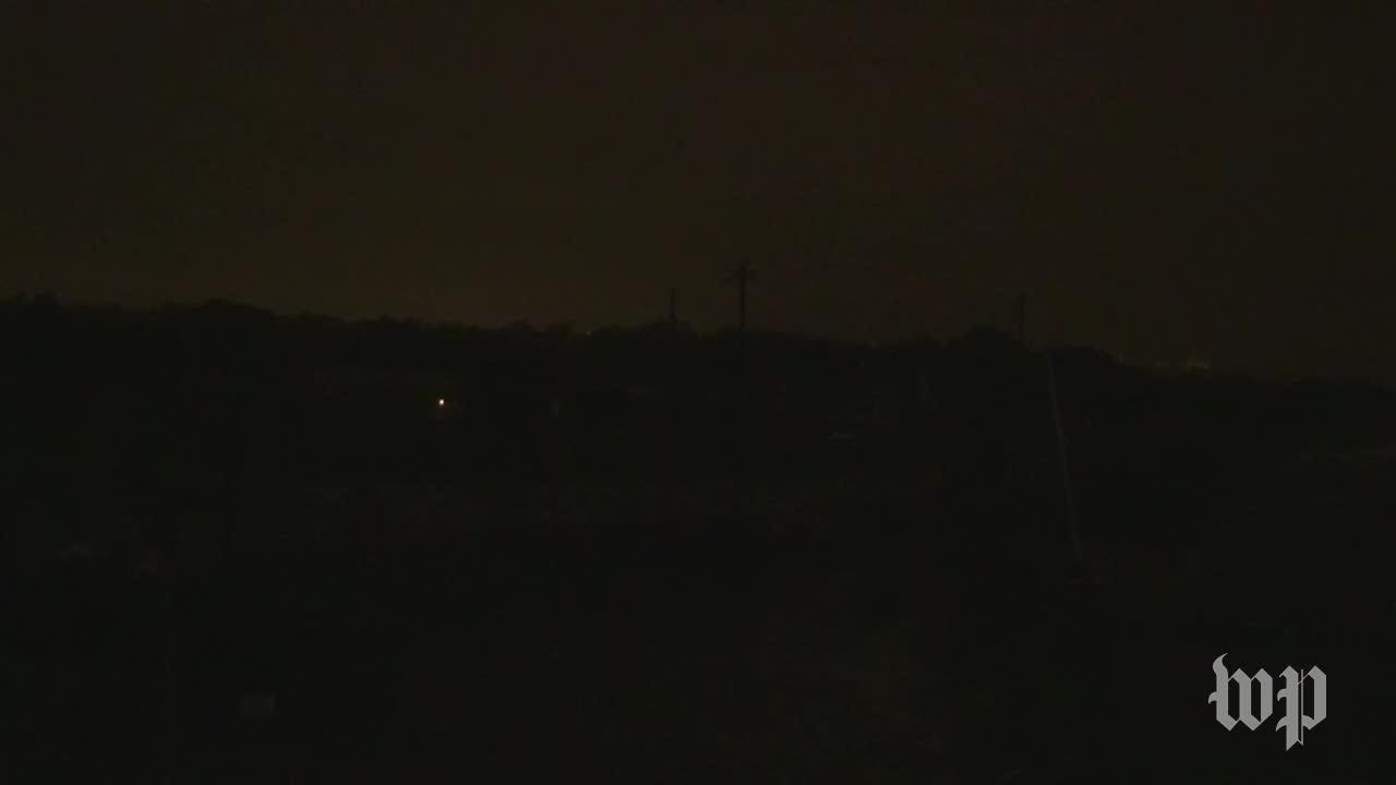 Video Captures Electrical Outage In Houston As Hurricane Harvey St_...