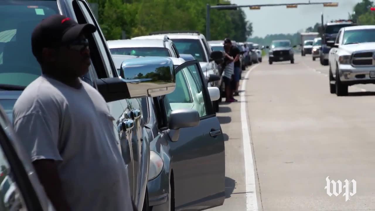 An Epic Line Forms In Search Of Water In Texas